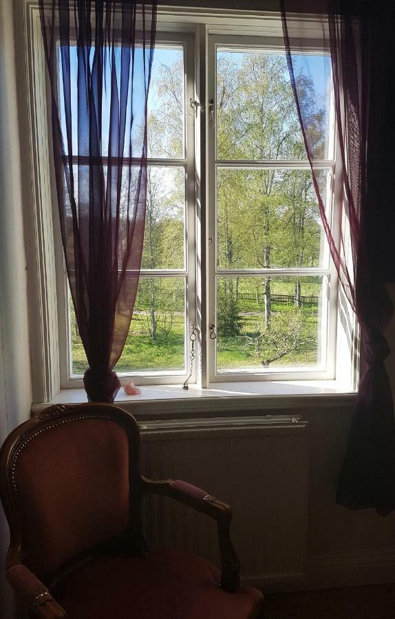 Garpenbergs B&B, Bnb Екстериор снимка