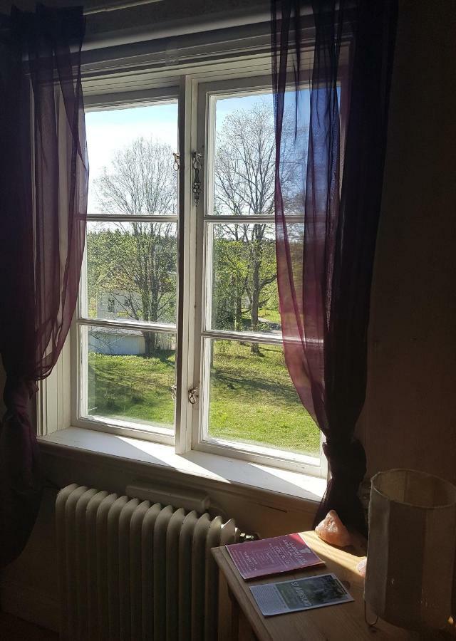 Garpenbergs B&B, Bnb Екстериор снимка