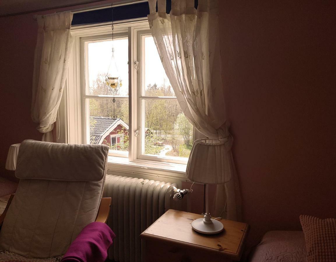 Garpenbergs B&B, Bnb Екстериор снимка